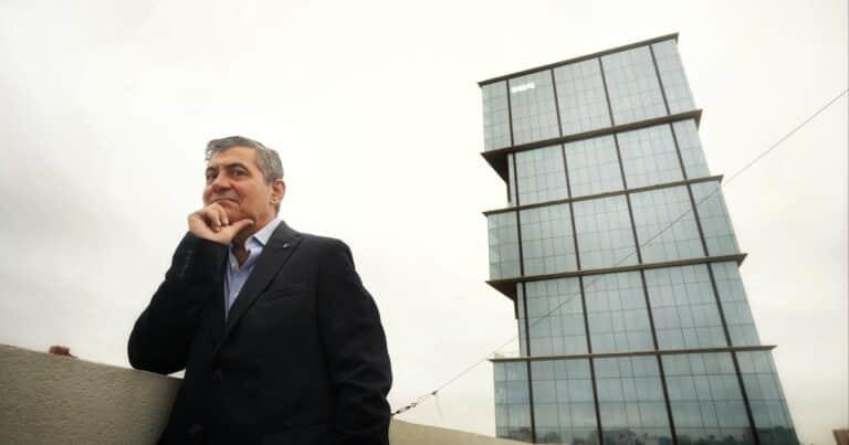 Daniel Balmaceda: «Los años 20 fueron años de consumo, de recreación, de no pensar en el futuro»