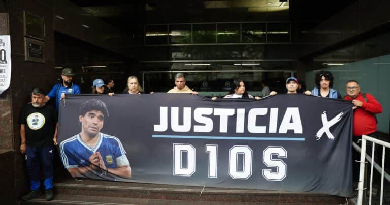 Juicio por Maradona: una por una, las acusaciones a los siete profesionales de la salud imputados de su muerte