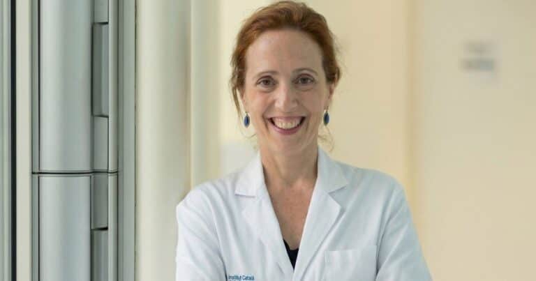 Carmen Terrón, neurogeriatra: «Un seguimiento eficiente previene hasta el 50% de los casos de deterioro cognitivo»