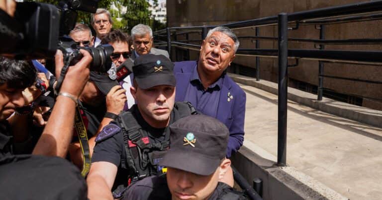 La Cámara ratificó la prohibición de salida del país de Chiqui Tapia y de Toviggino