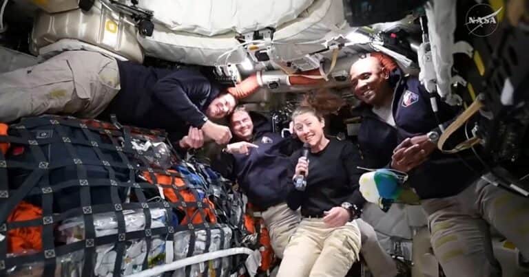 Los astronautas de Artemis II, maravillados con lo que ven en su viaje a la Luna: «Nos dejó a los cuatro sin palabras»