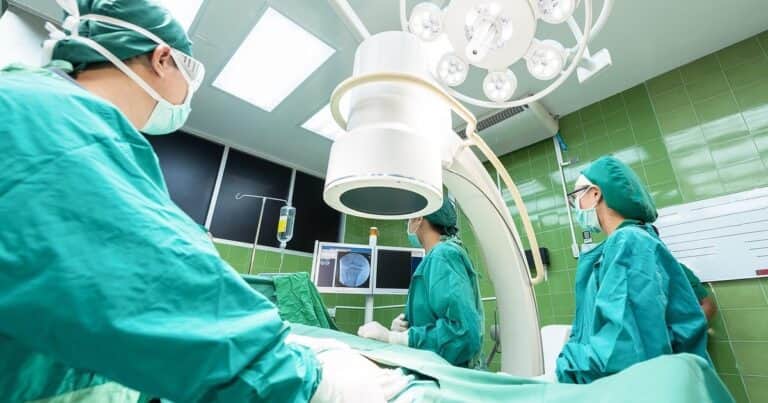 Un hombre murió por congelamiento y cinco horas después lograron revivirlo