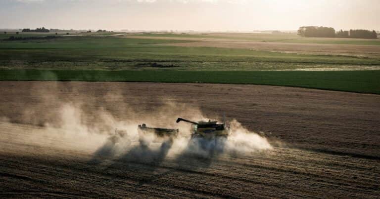 Las exportaciones marcaron un nuevo récord, pero las importaciones cayeron 7,3% en el primer trimestre