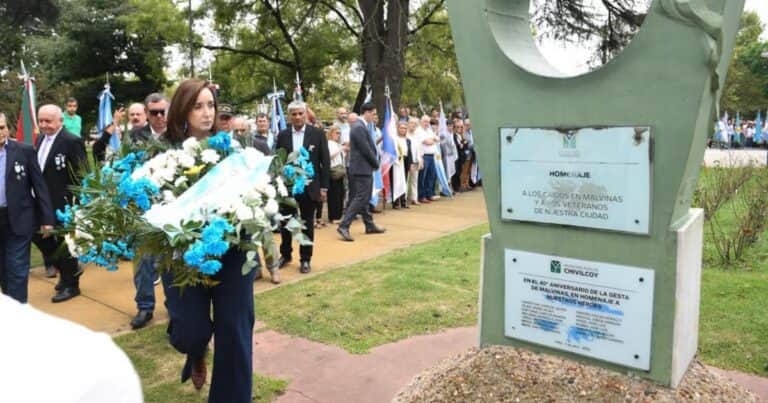 Villarruel participó de un acto en Chivilcoy junto a veteranos: «Malvinas no es una excusa para que se diriman internas de un partido político»