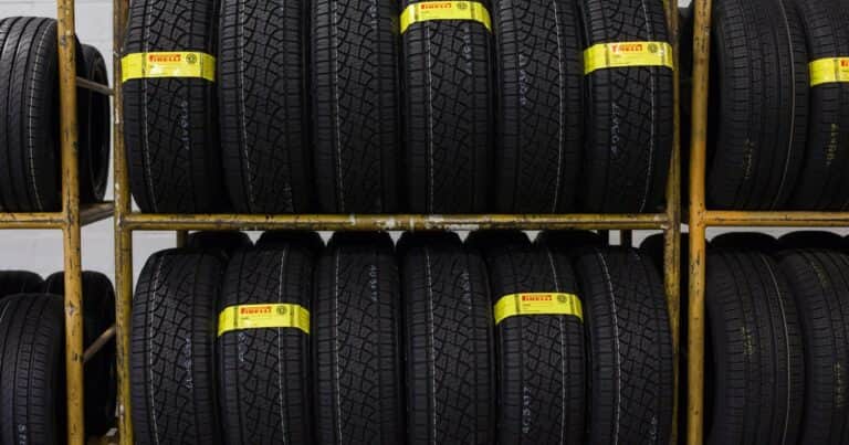 Neumáticos: tras el caso FATE, Pirelli suspende temporalmente su producción en la Argentina