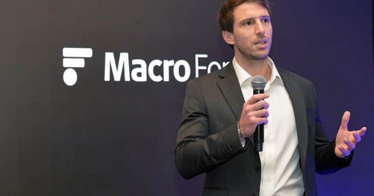 El «puente» para invertir afuera: Banco Macro lanza el primer fondo bancario para apostar por activos globales desde Argentina