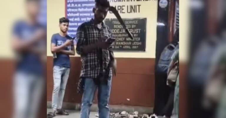 Esperó 10 horas en la guardia de un hospital con un machete clavado en su cabeza: el video