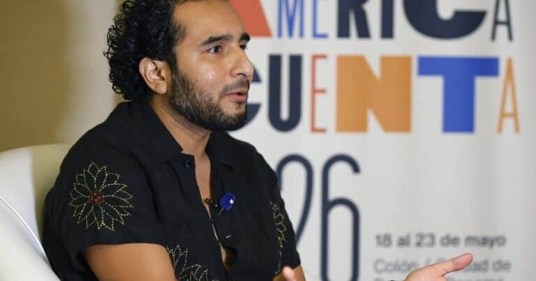 “Los migrantes no son vistos como personas completas”: la crítica del autor Javier Zamora