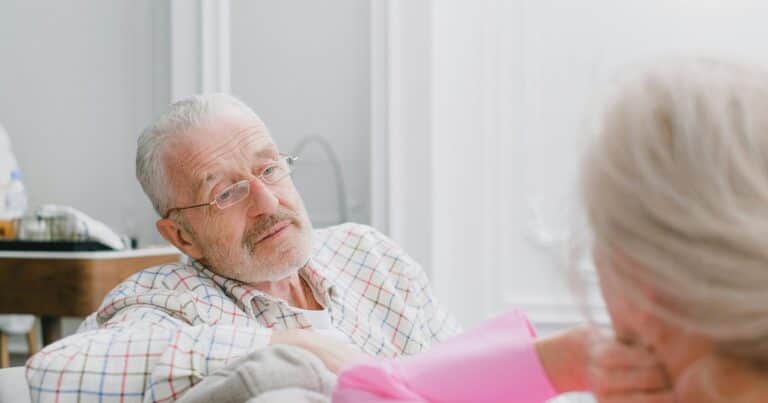 Los científicos crearon un reloj genético que predice cuándo va a morir una persona y también puede medir su edad biológica real