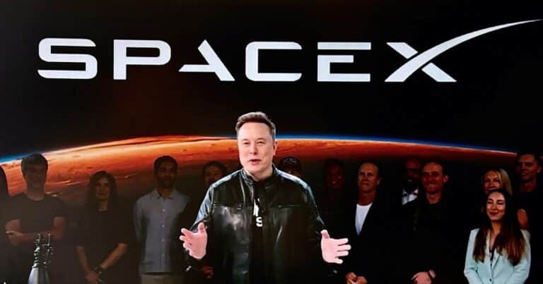 Elon Musk, un emprendedor imparable y controvertido que quiere dominar la Tierra y el Universo