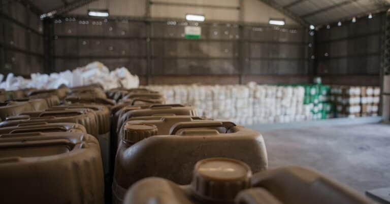Crece la recuperación de envases vacíos de fitosanitarios, pero 1,3 millones de kilos no se reciclaron por falta de lavado