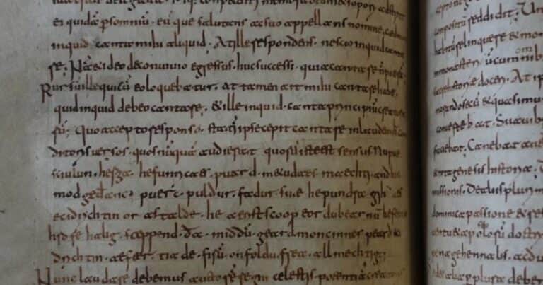 Descubren en Roma la copia más antigua del poema en inglés más antiguo de la historia