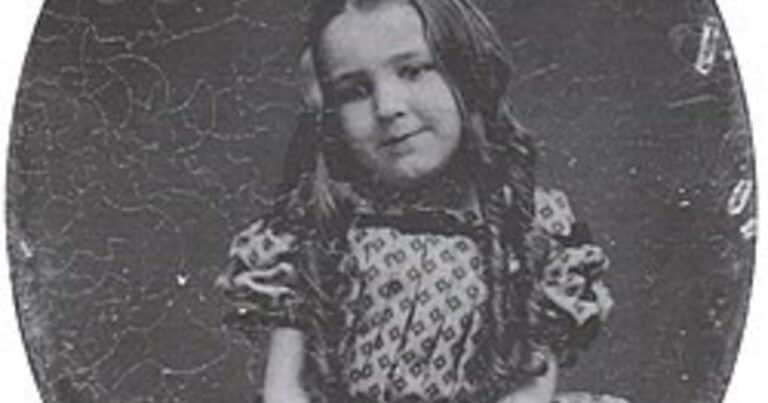 Tenía 8 años, salió a jugar con sus amigas y horas después encontraron partes de su cuerpo en un campo: así fue el crimen de Fanny Adams