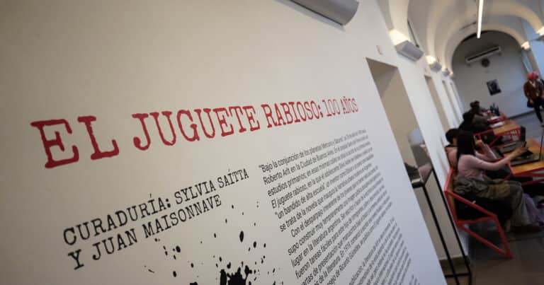 ‘El juguete rabioso’ cumple 100 años: una muestra celebra la novela que cambió la literatura argentina