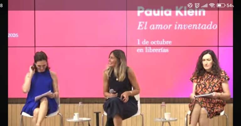 La argentina Paula Klein ganó el Premio Lumen