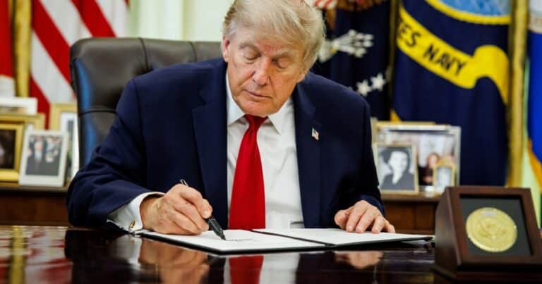 Trump impulsa la agricultura regenerativa con mejores precios para abastecer a la industria de biocombustibles