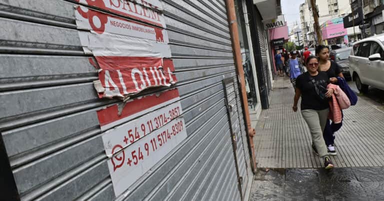 Se profundiza la crisis textil: ya suma uno de cada tres empleos que pierde la industria y la actividad sigue en picada