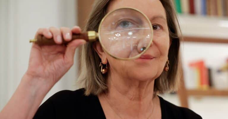 Clara Sánchez: “La inteligencia artificial puede estar escribiendo novelas sin que lo sepamos”