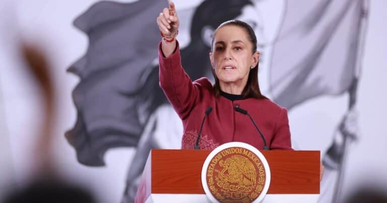 Claudia Sheinbaum negó las acusaciones de Javier Milei sobre una campaña contra la Argentina: «Es falso»