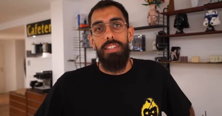 Borja Iglesias, 33 años: «Si tomás café justo al despertar, la cafeína no te da más energía. Lo que hace es superponerse al pico natural de cortisol»