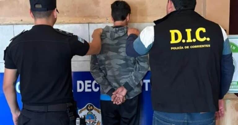 Discutió con su hermano, agarró un cuchillo y lo mató