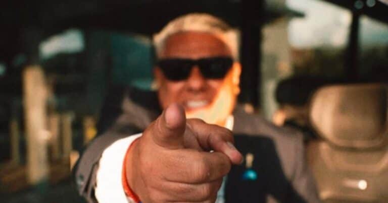 Corrupción en AFA: Chiqui Tapia busca un blindaje con el fútbol argentino, pero en la primera fecha lo insultaron en varias canchas