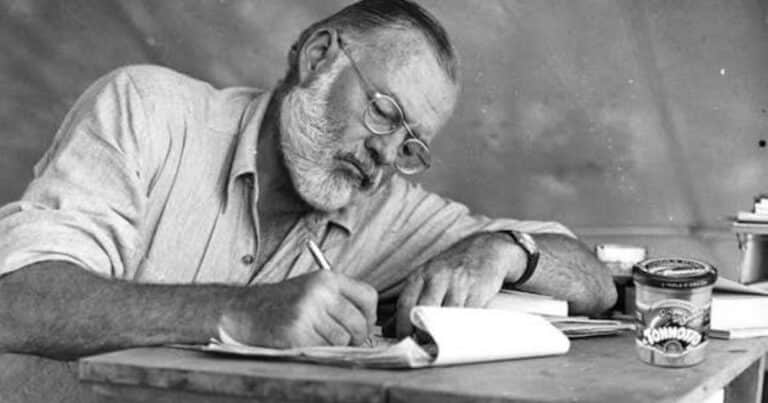 Ernest Hemingway, escritor y premio Nobel: “Si el pueblo español tiene algún rasgo común es el orgullo, y si tiene otro es el sentido común”