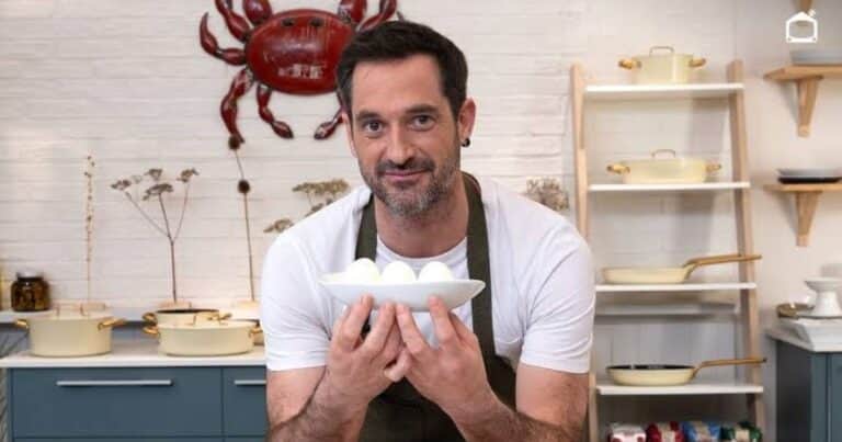 Joseba Arguiñano, cocinero: “El aliño perfecto no se prepara sobre la ensalada: hay que mezclarlo antes y respetar este orden”