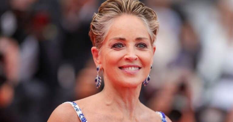 Sharon Stone, tras sobrevivir a un ictus: “Me reencarné en mi propio cuerpo; morir es una experiencia que te abre los ojos”