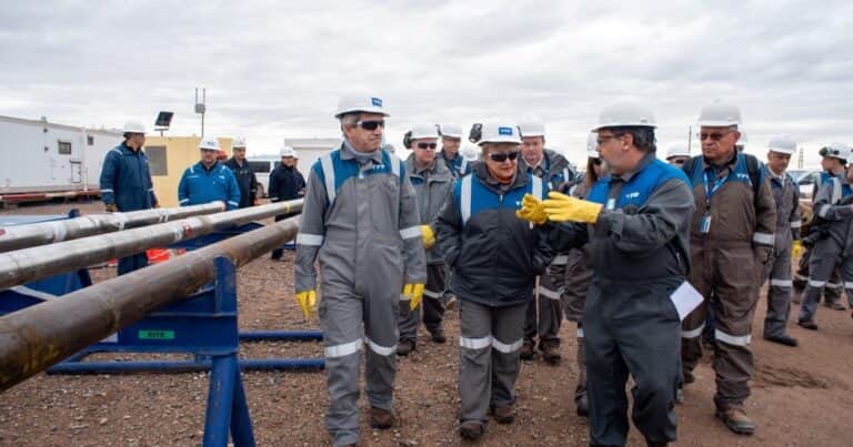 Vaca Muerta ya genera el doble de dólares de lo que Argentina le paga al FMI por año
