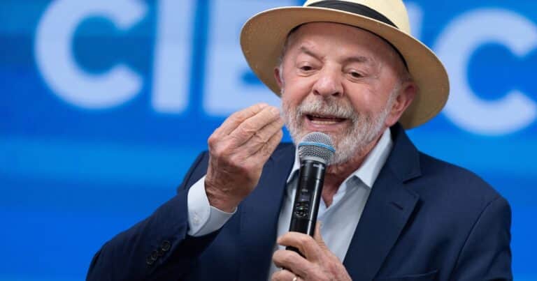Mientras en el Planalto analizan cómo responder a los insultos de Milei, Lula da Silva dijo que «nadie de afuera va a meter el dedo» en las elecciones de Brasil