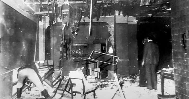 Hace 50 años Montoneros detonó una poderosa bomba en el corazón de la Policía Federal