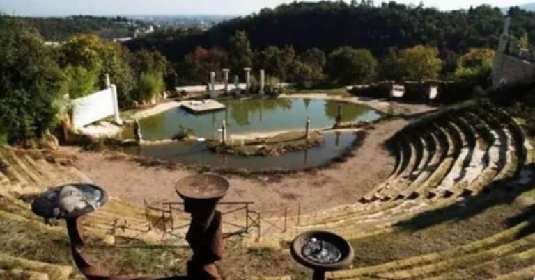 Ni romano, ni antiguo: el falso anfiteatro que durante años cobró 50 dólares de entrada