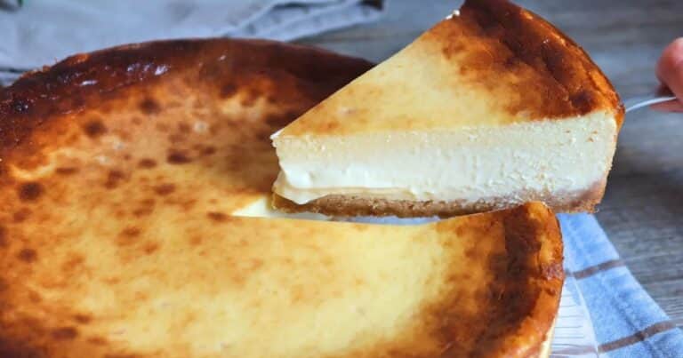 Los chefs vascos revelan su secreto mejor guardado: «La tarta de queso más rica no se hace solo con Philadelphia, lleva nata y queso azul»