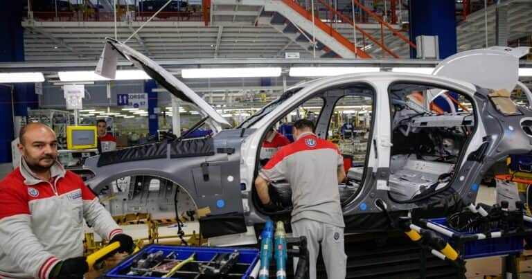 Se tomó 808 licencias por enfermedad, lo echaron, demandó a la empresa y ganó el juicio