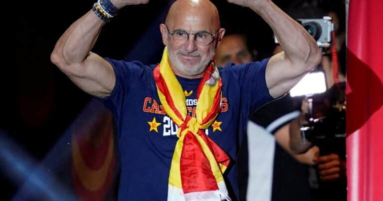 Luis de la Fuente contó su momento más difícil: «Tenía mujer e hijos, necesitaba ingresos, pero a la vez necesitaba volver al fútbol»