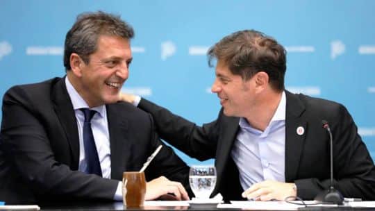 Kicillof y Massa empiezan a medir fuerzas dentro del peronismo rumbo a 2027
