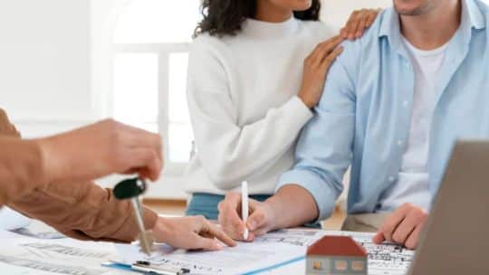 RDEco: advierten que las tasas de los créditos son una traba para la recuperación financiera