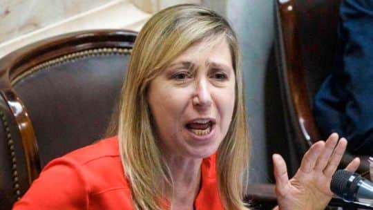 Myriam Bregman lo nombró y Santiago Cúneo respondio machirulo: todo con Kicillof en el medio
