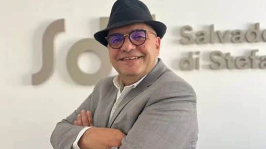 El ‘gurú del blue’ le baja el precio al dólar y apuesta por tres bonos en pesos