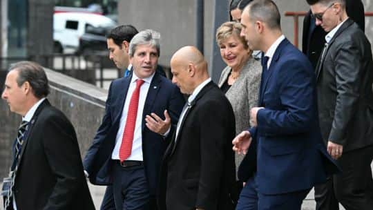 El FMI enviará una misión a la Argentina la próxima semana y revisará el acuerdo con el Gobierno