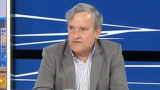 Aldo Abram: "La compra excesiva de reservas por el BCRA enfría la economía y puede hacer perder las elecciones"