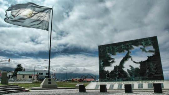 Más de 100 diputados de distintos espacios respaldan un proyecto para convertir a Malvinas en Símbolo Nacional
