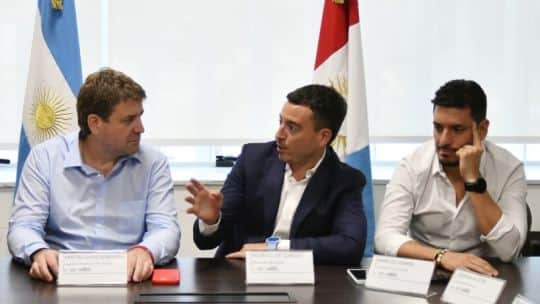 Fuego cruzado entre Gvozdenovich y Jure, tensión con Prunotto y una victoria para De Loredo