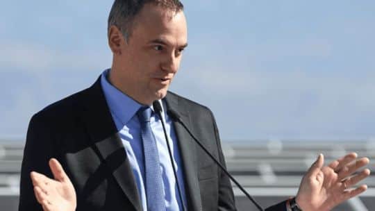 Las declaración de Adorni, punto por punto, y la sugestiva frase sobre los US$600.000: "Optaron por vivir como si no lo tuvieran"