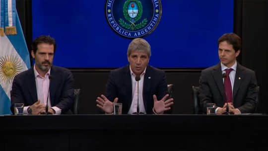 Luis Caputo anunció un Programa de Licitación de Plazos Fijos para fomentar créditos hipotecarios