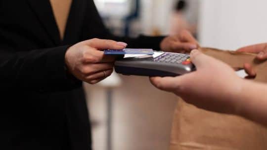 Las mejores terminales de pago para comercios: cómo elegir la opción adecuada para tu negocio