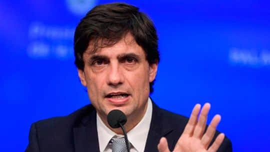 Lacunza no quiere que lo tape la 'alianza' del PRO con LLA: defendió las PASO y cuestionó la economía