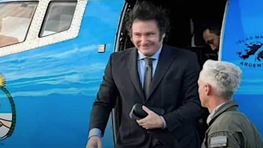 Entre cumbres liberales, guiños a la Fórmula 1 y un viaje exprés a Chile: la agenda de Milei para los próximos días