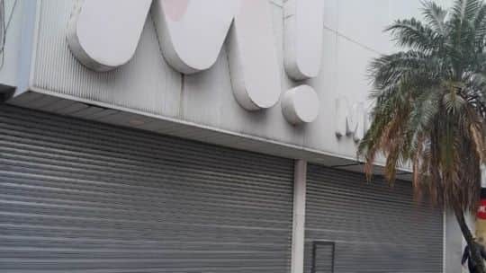 Comercio en alerta: advierten por el cierre de locales, falta de pago y "despidos hormiga"